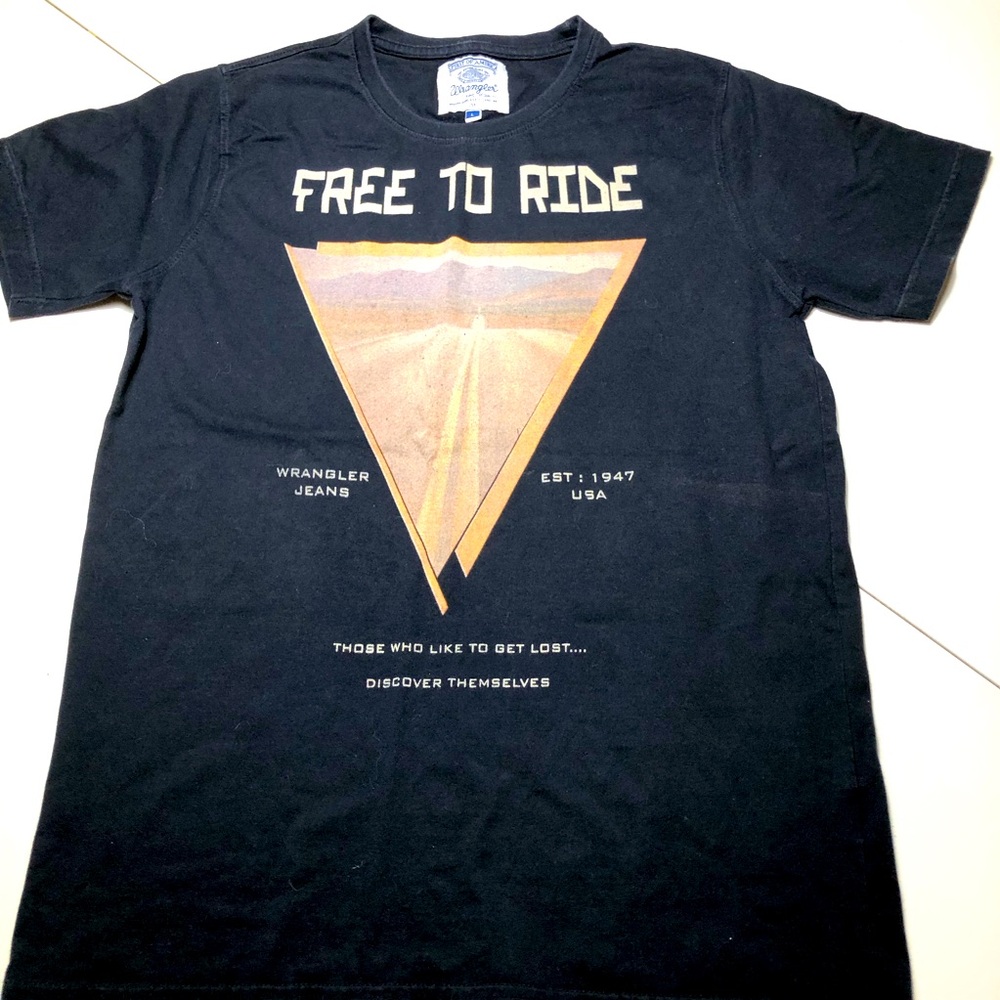 Wrangler “Free to Ride” t-shirt size L